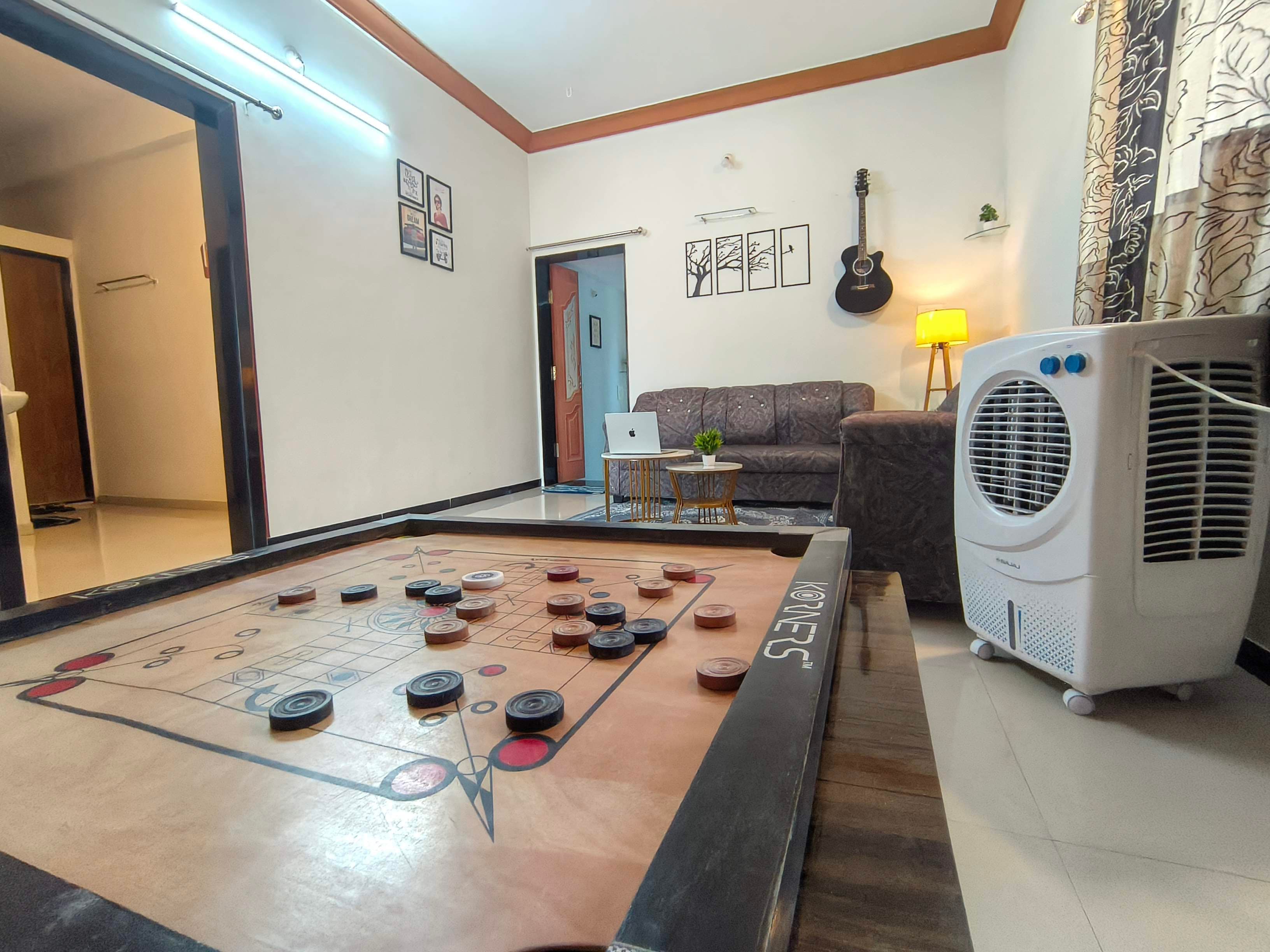 Gurukrupa Niwas — Living room